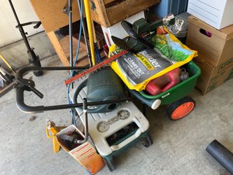 Fertilizer spreader