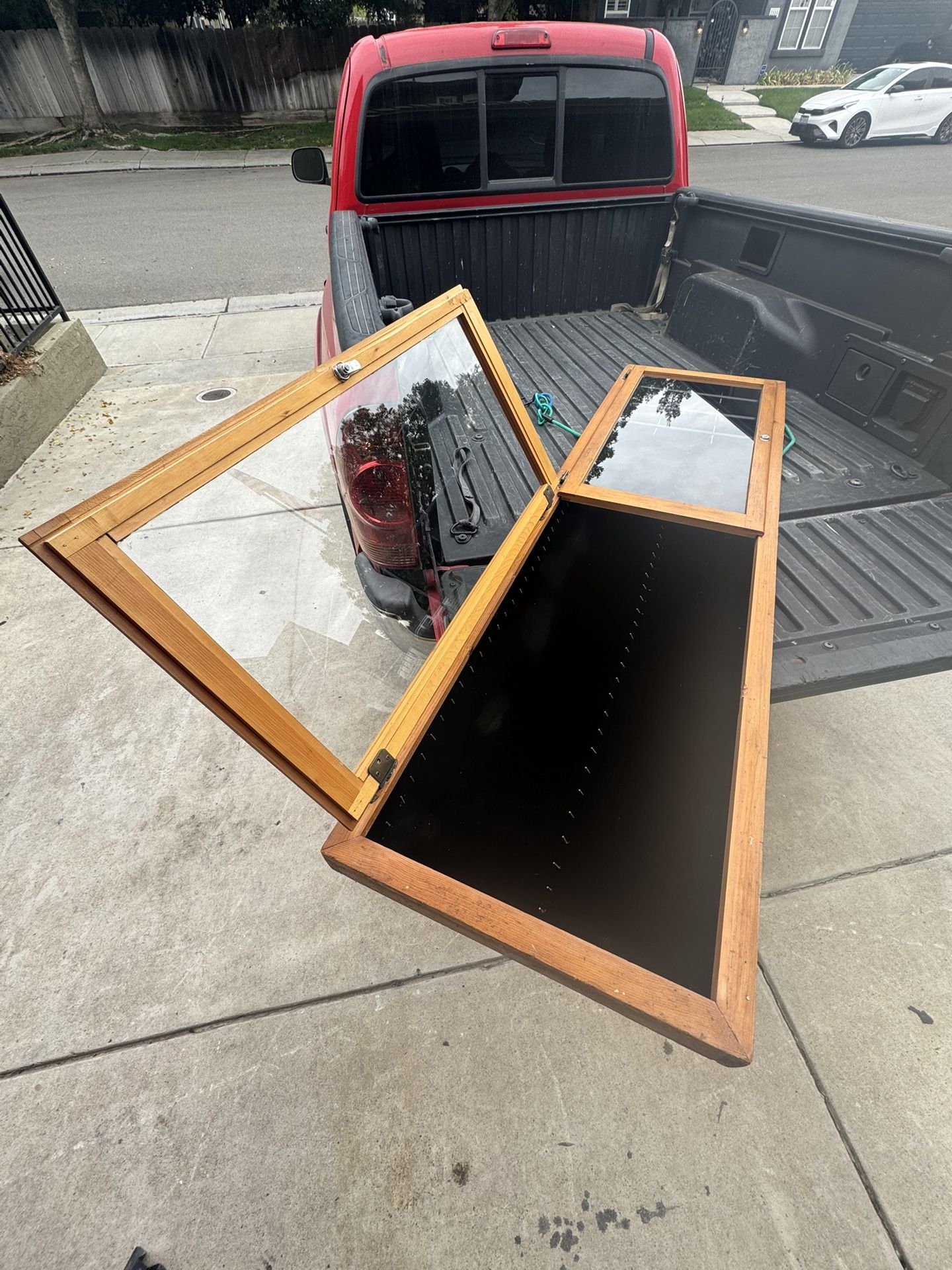 Portable Wooden Flea Market Display Case π