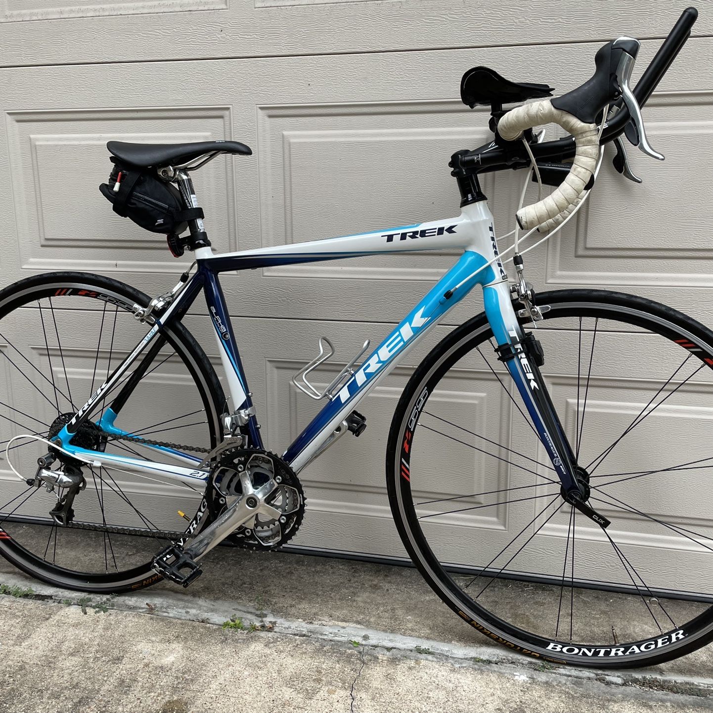 Trek Alpha 2.1 Road Bike - 52 for Sale in Katy, TX - OfferUp