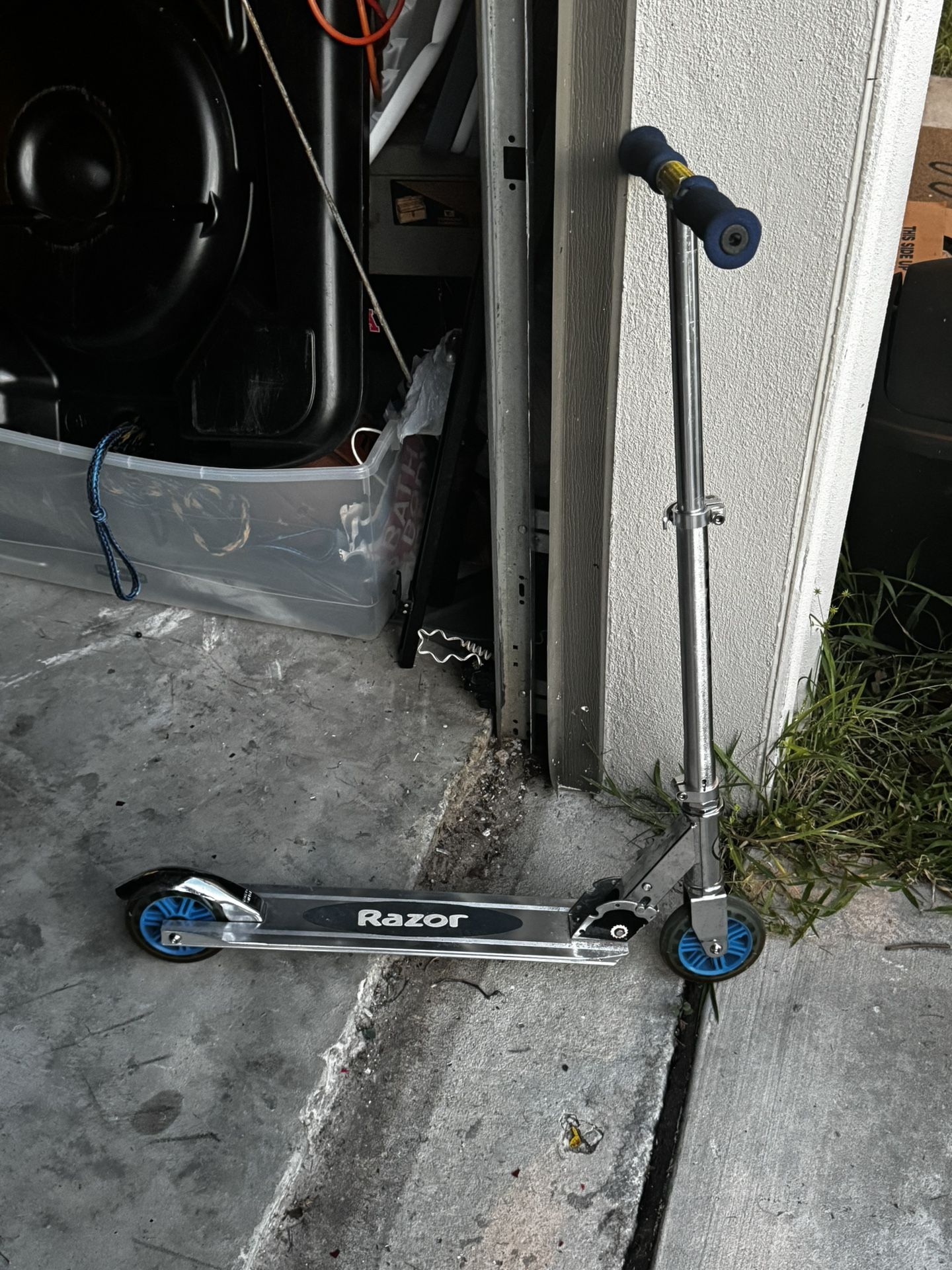 Razor Kick Scooter 