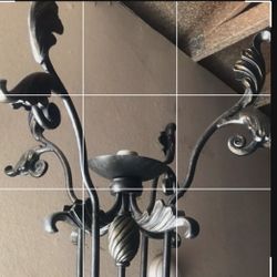 Excellent Condition Antique Vintage Metal Floor Lamp  SALE SALE $260 O.B.O  🍀