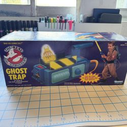 The Real Ghostbusters Ghost Trap - New In Box - See Details
