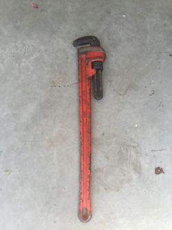 Heavy Duty 36 in. RIDGID Pipe Wrench
