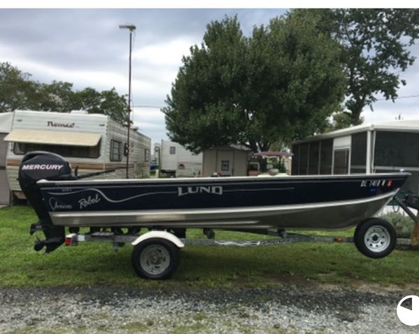 2000 lund adventure boat