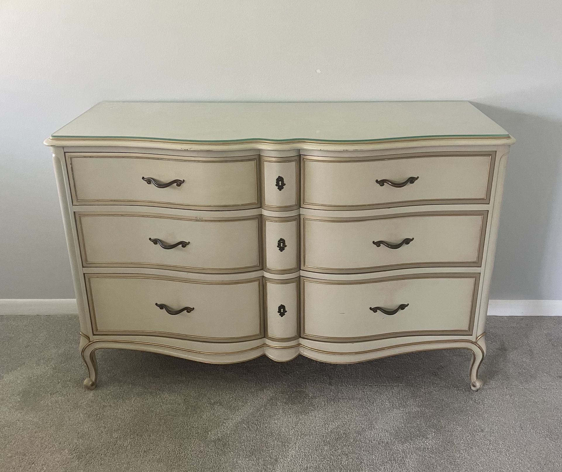 **DREXEL TOURAINE DRESSER**