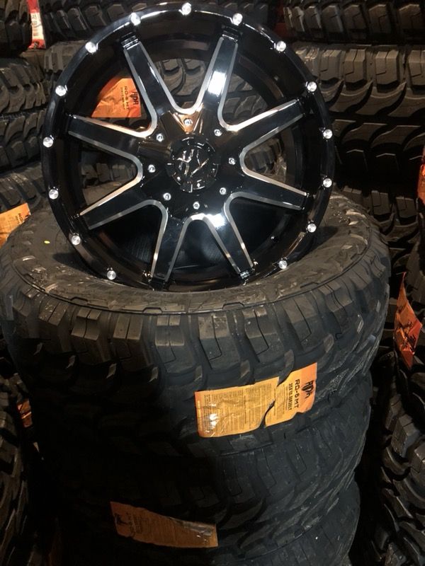 35/12.50/20 RDR Mud Tire with 20” KX Offroad Wheels!! for Sale in Fullerton, CA OfferUp