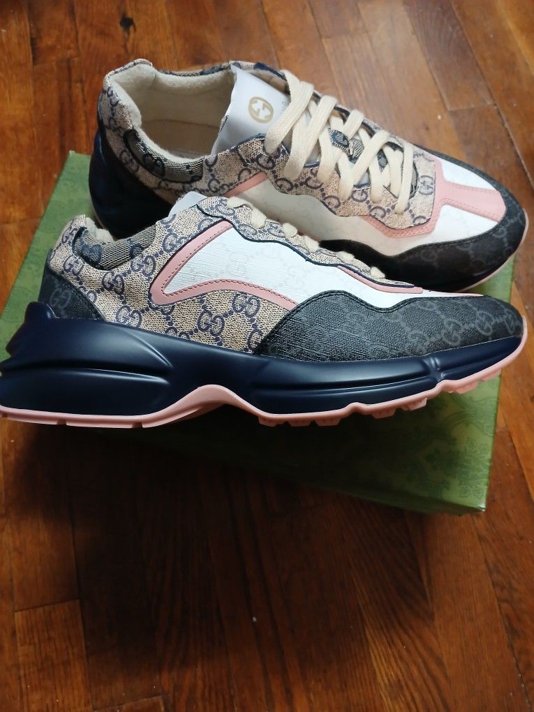 Gucci Sneakers Size 11