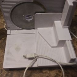Yes, It's Available Meat Slicer 