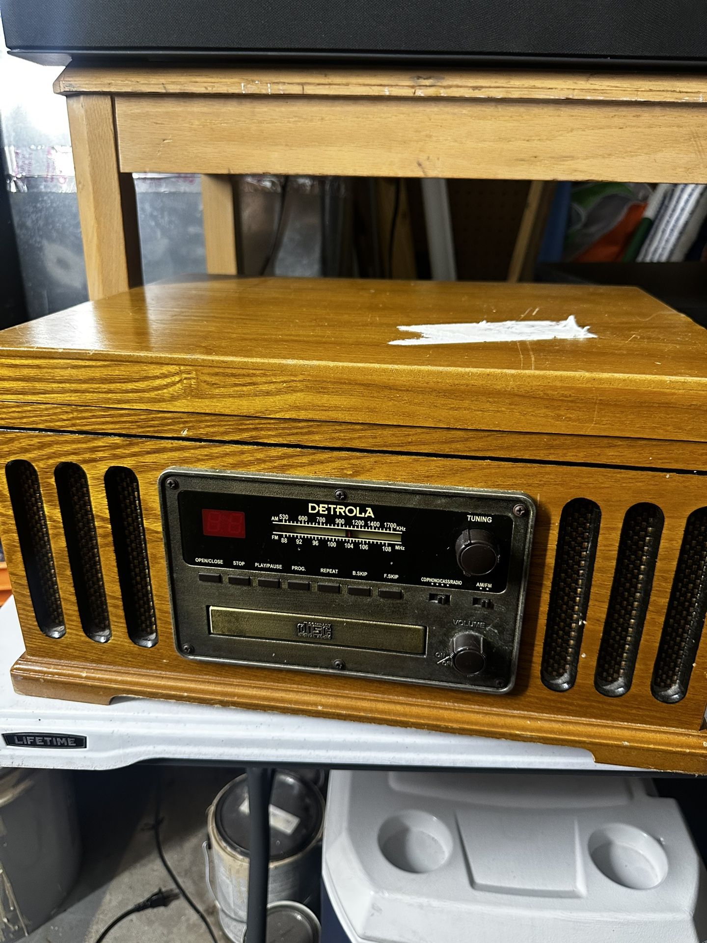 Detrola replica record Player
