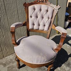 Beautiful Vintage Victorian Chair 