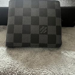 Lv Men’s Wallet