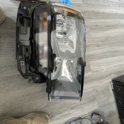 2019-2024 Dodge Ram 2(contact info removed) Right Side Headlight 
