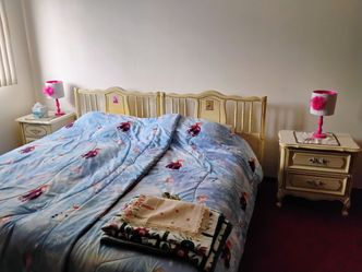 Girl's bedroom set