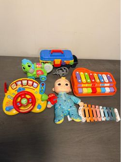 Baby and toddler toys