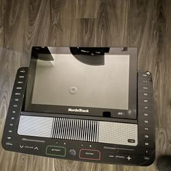 Console screen X22i Nordic Track treadmill (Parts ONLY)