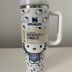 Stanley white hello Kitty Dodger cup