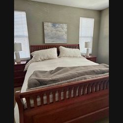 Cal King Bed Solid Wood