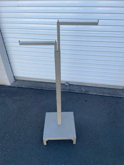Clothing stand