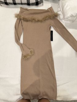 Off Shoulder Feather Body Con Dress