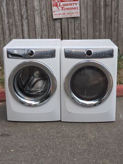 ELECTROLUX XL CAPACITY WASHER 4.5cuft  AND ELECTRIC DRYER 7.4cuft. WORKS PERFECT WITH 45 DAYS WARRANTY