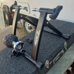BICYCLE EXERCISE STAND