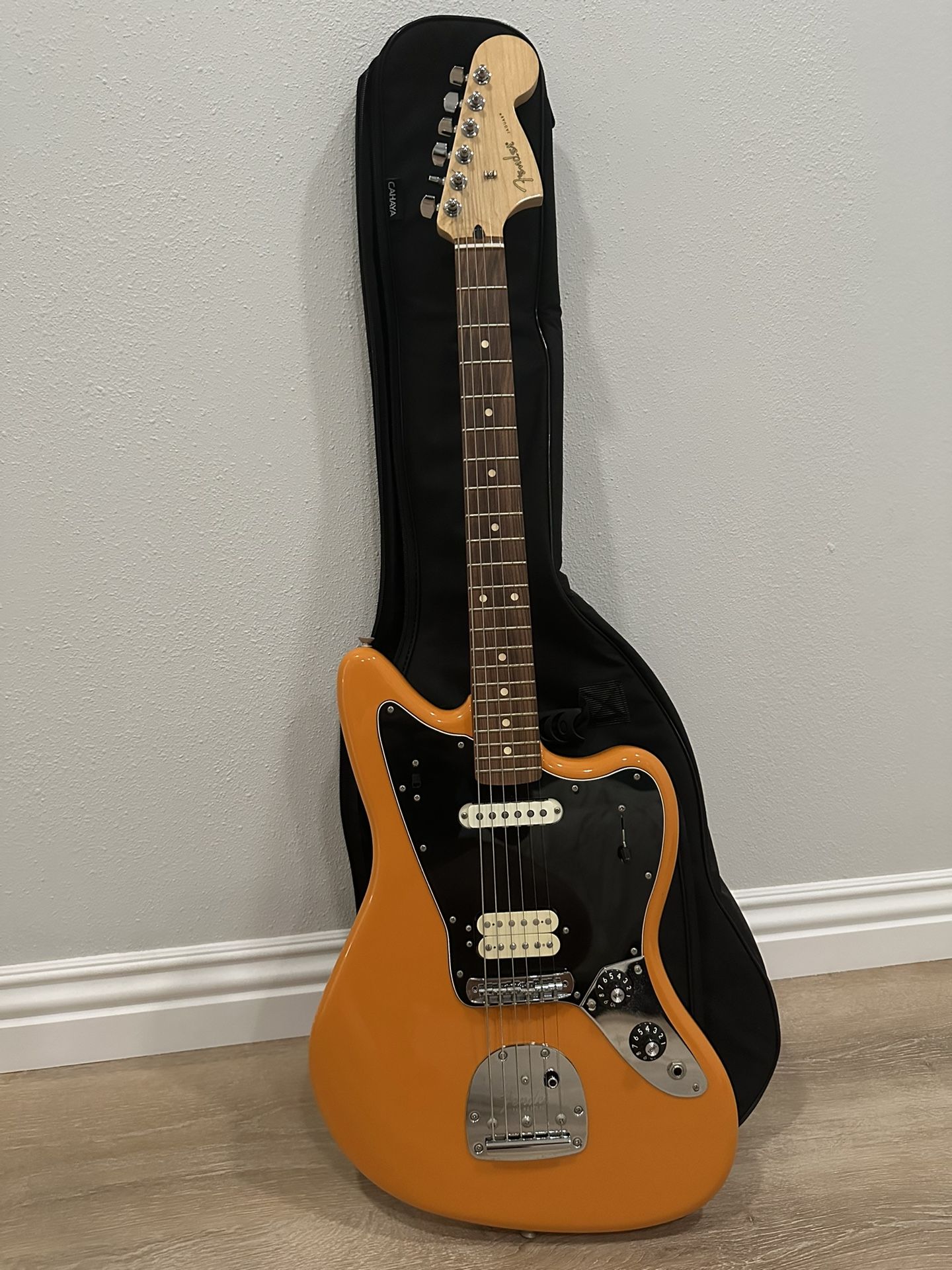 FENDER JAGUAR PLAYER II CAPRI ORANGE