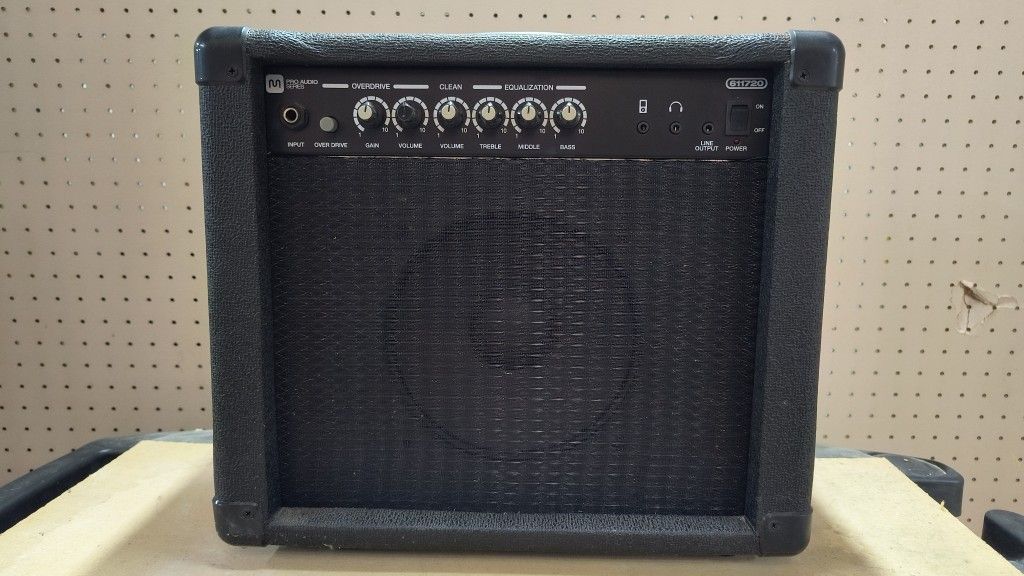 Monoprice 20W Guitar Amp