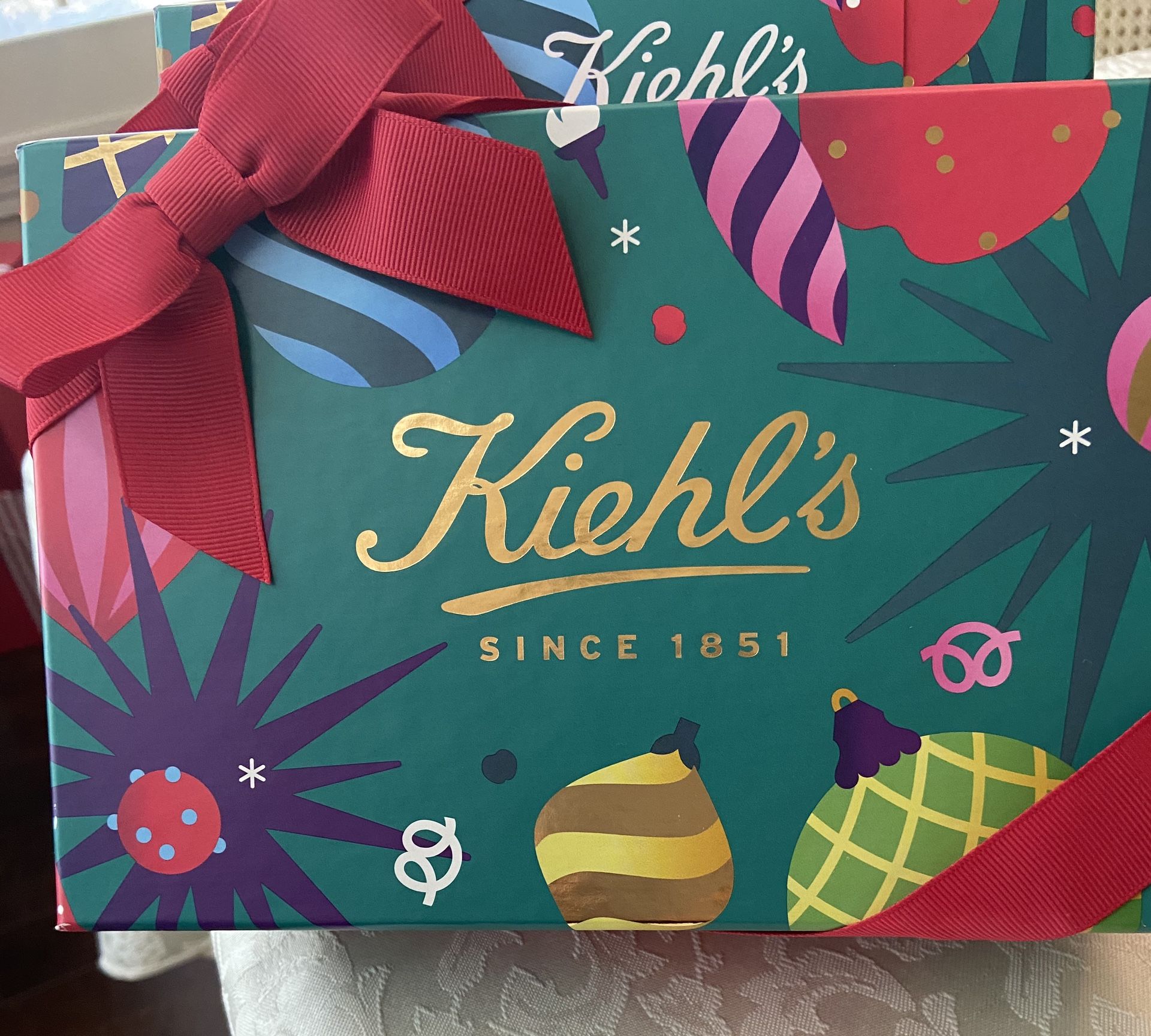 Kiehl’s hydration essentials gift set