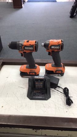 Ridgid 18v Tool Kit Subcompact Brushless Drill & Impact Driver 2 Batteries & Charger
