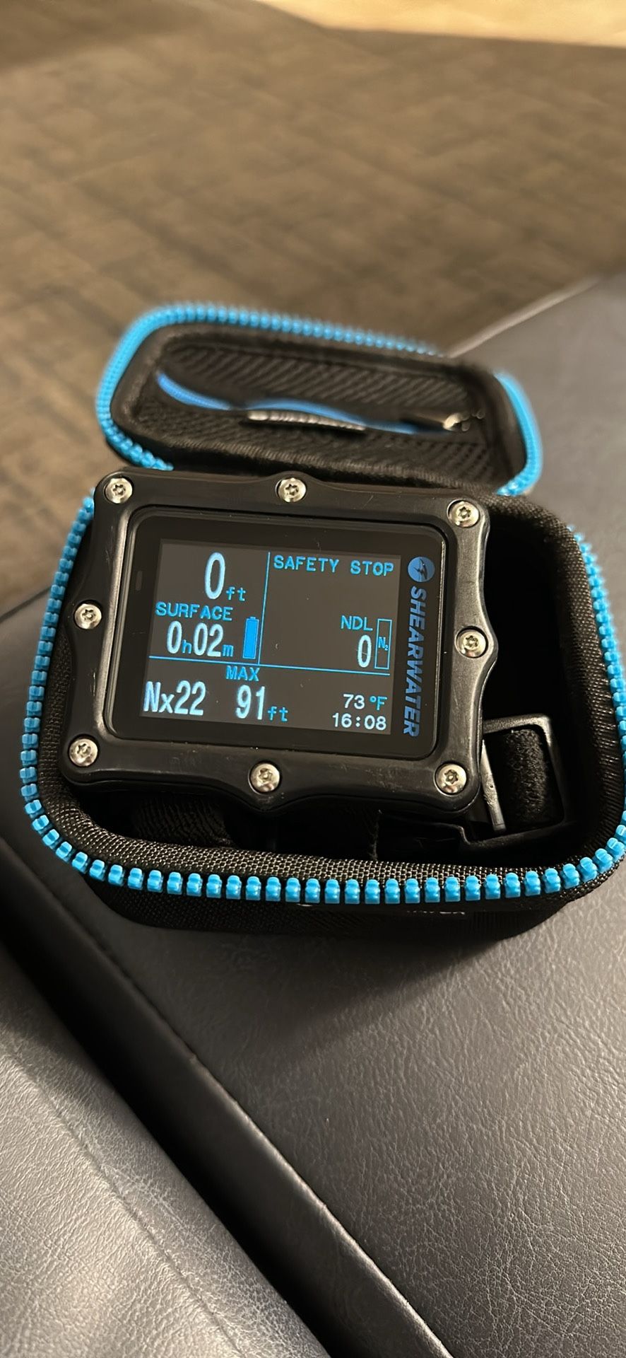 Shearwater Perdix AI dive computer