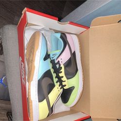 Nike Dunk Low SE ‘Free.99 - Black’ Multicolor Low Top Men's Sneakers