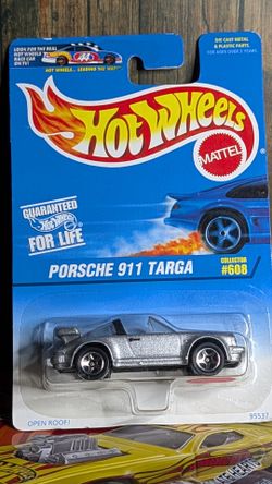 1997 Hot Wheels  Porsche 911 Targa Silver collector