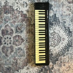 Alesis Q49 Midi Keyboard Controller