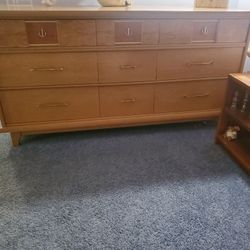 Solid Wooden Dresser With 9 Drawers
