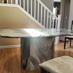 Solid Green Marble Pedestal Dining Table – Luxury Statement Piece
