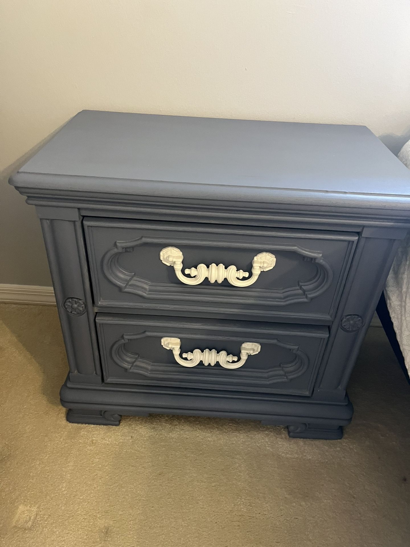 Bedside Table With Drawers 