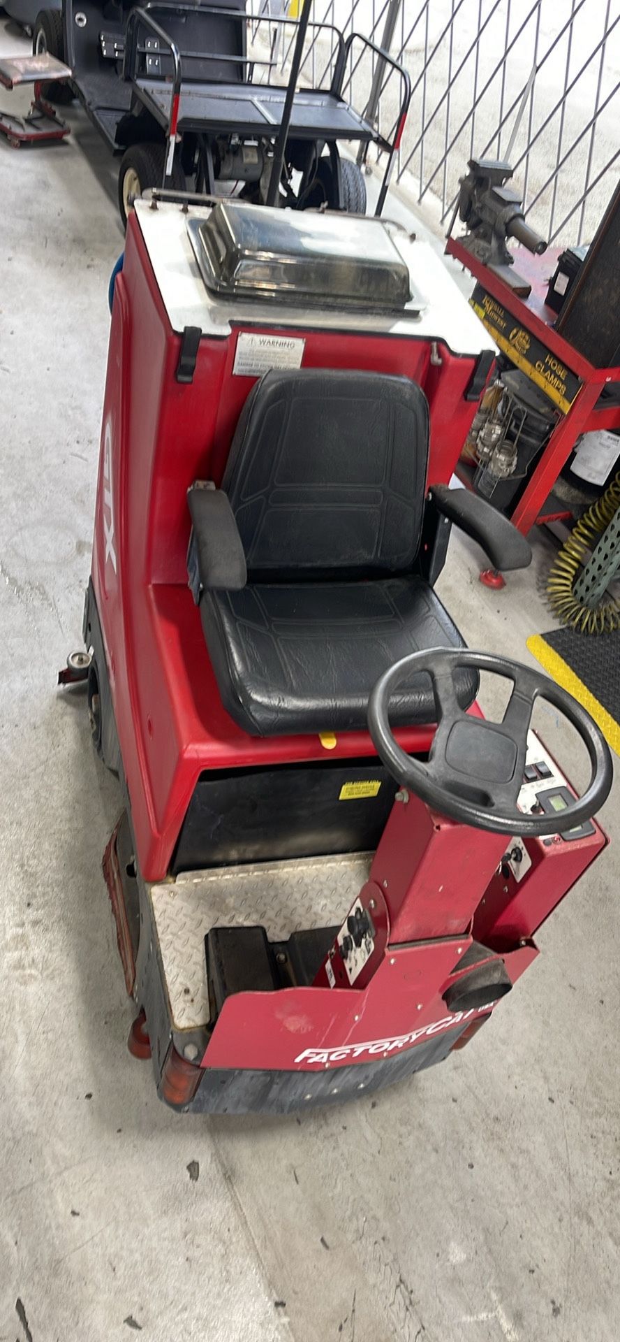 Ride On Floor Scrubber