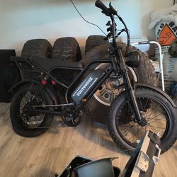 New online going for 1800 this is a 1500watts ebike