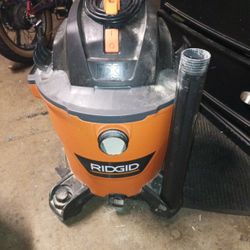 Great Shop Vac. Works Great 