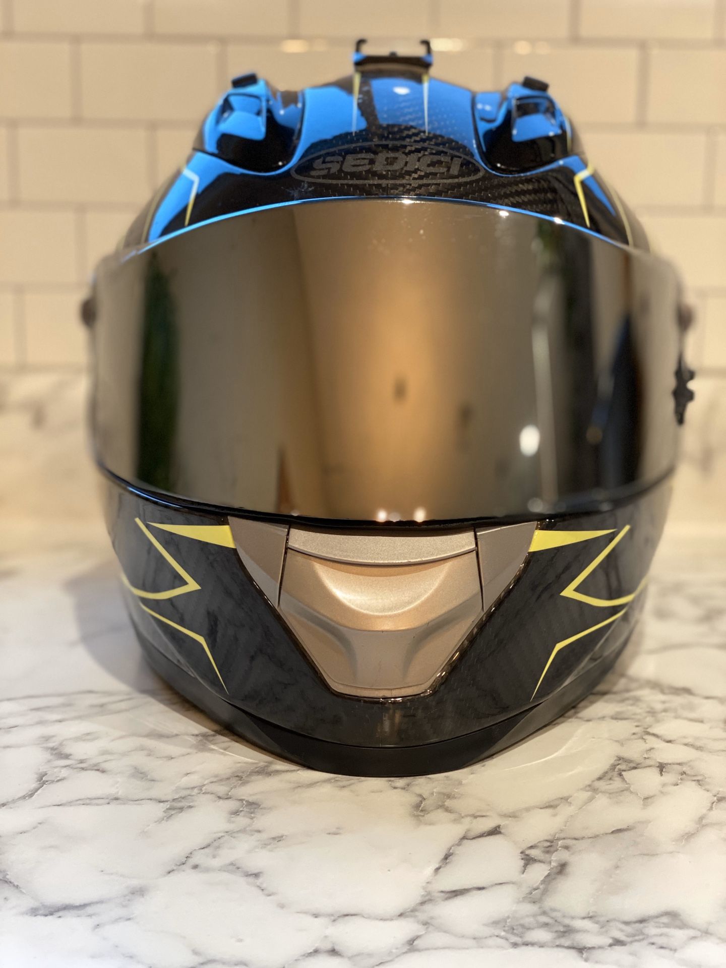 Sedici Strada Carbon Fiber Helmet for Sale in Avondale, AZ OfferUp