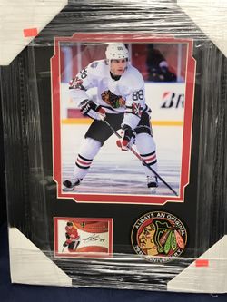 Autographed n Framed Patrick Kane Chicago Black Hawk 3x Stanley Cup Champion Great