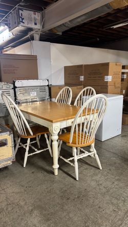 Solid Wood Dinette Set