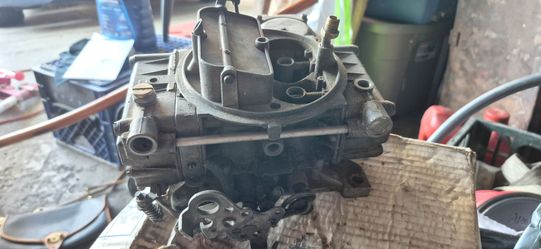 Holley 4 barrel carburetor