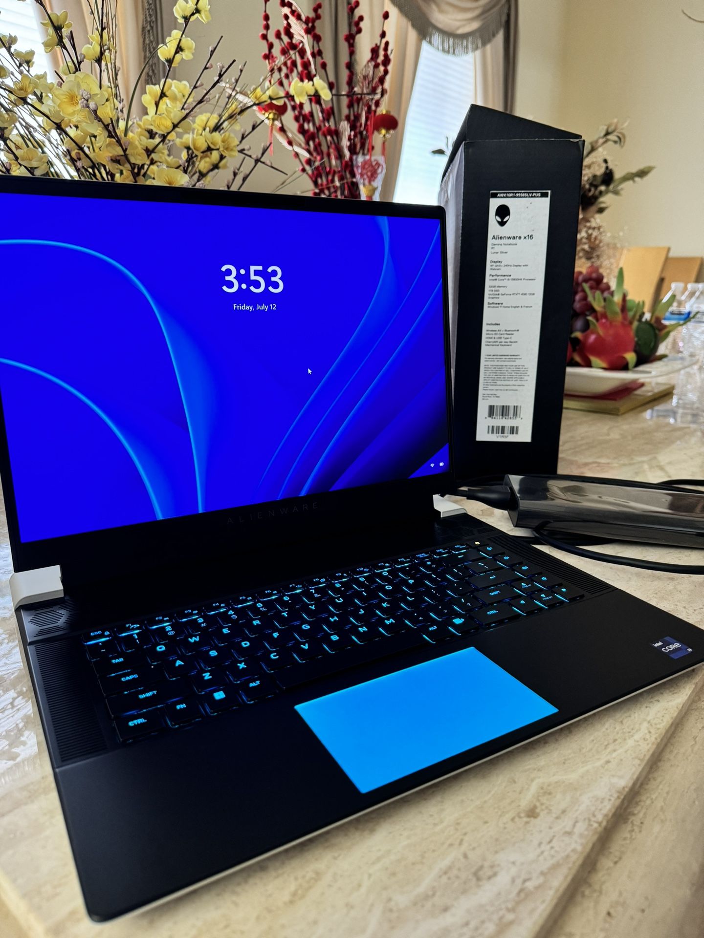 Alienware X16