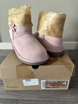 Koolaburra by UGG Victoria Girl's Mini Boots