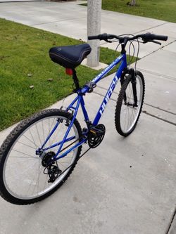 Huffy mens 26 inch mountain bike