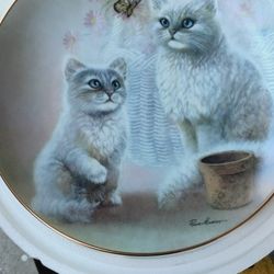 8  Brand New Collectible Cat/ Kitten Plates.. With Hangers