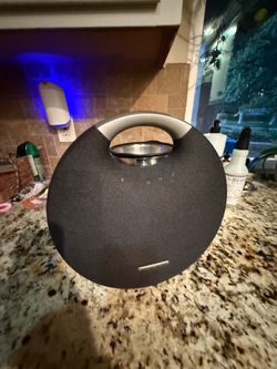 Harman Kardon Onyx Studio 5 Bluetooth Wireless Speaker