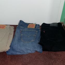 Levi’s Pants