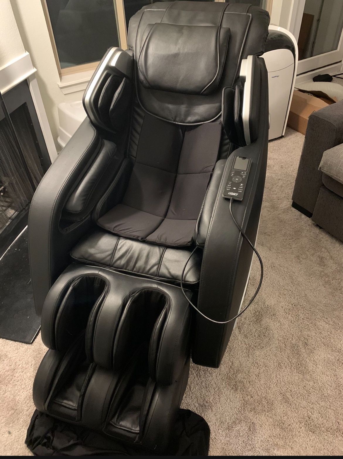Daiwa DWA-9100 legacy Massage Chair